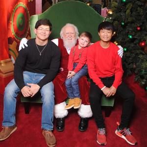 Meet your Posher, Logan